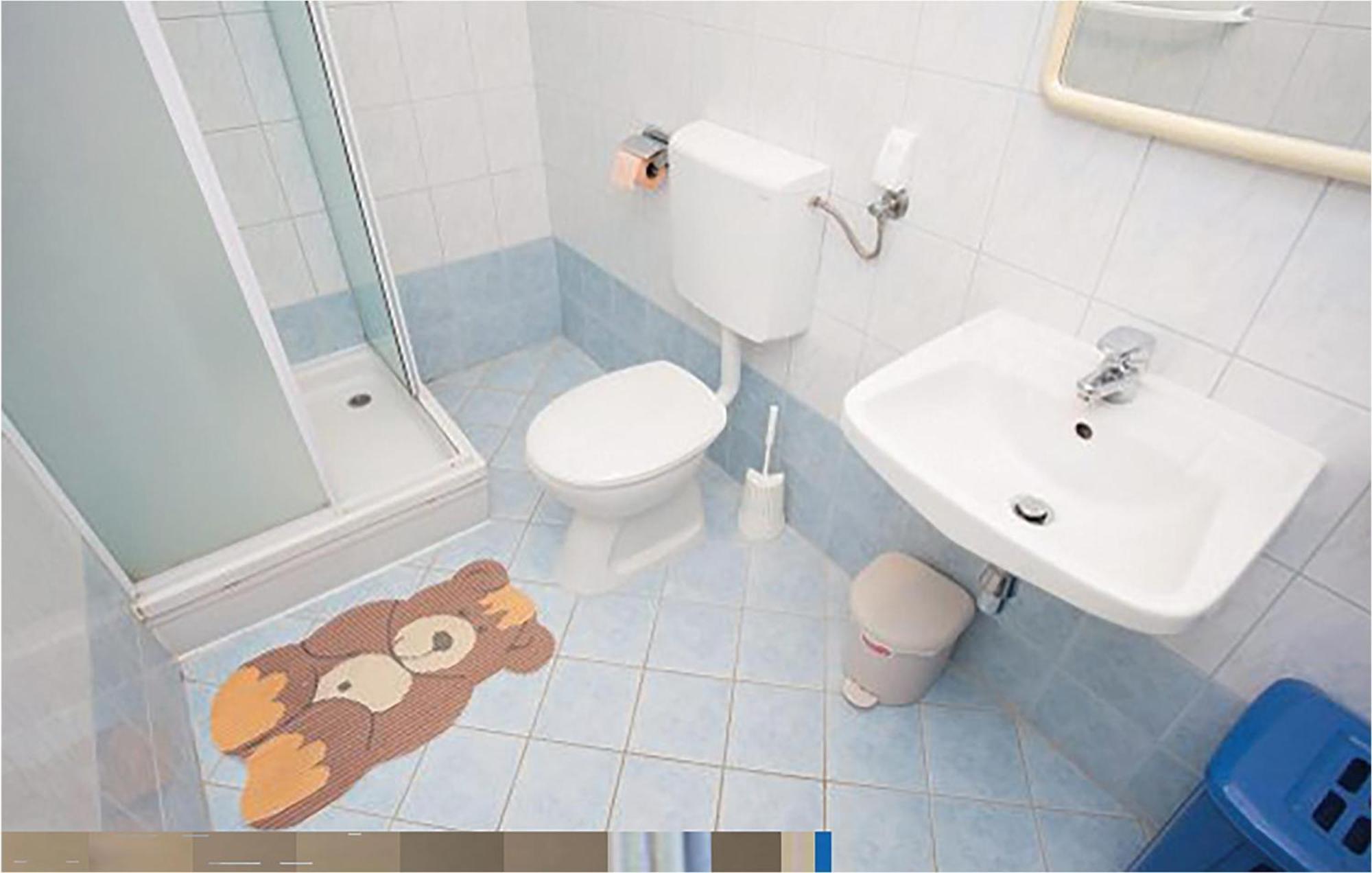 1 Bedroom Beautiful Apartment In Малинска Экстерьер фото